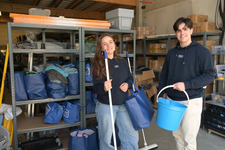 How Can Cleaning Companies Deal Smartly with Staff Shortages? How Can Cleaning Companies Deal Smartly with Staff Shortages?